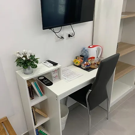 ゲストハウス Ecclesia Domus Vatican ローマ