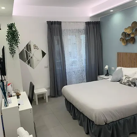 Ecclesia Domus Vatican 4* ローマ