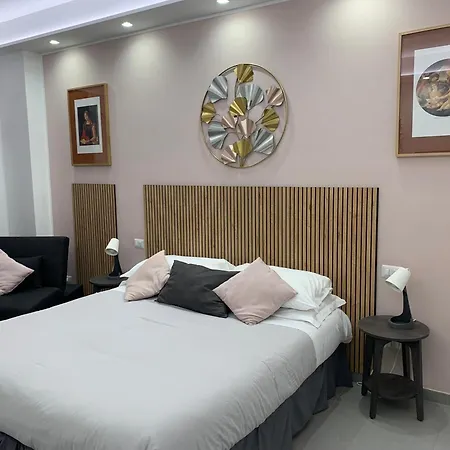 Pensionat Ecclesia Domus Vatican 4*