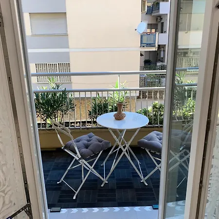 Ecclesia Domus Vatican 4*