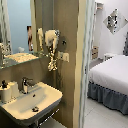 Ecclesia Domus Vatican 4*